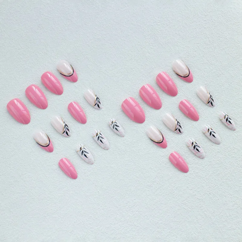 Elegantes Blumenkunst-Nagelset