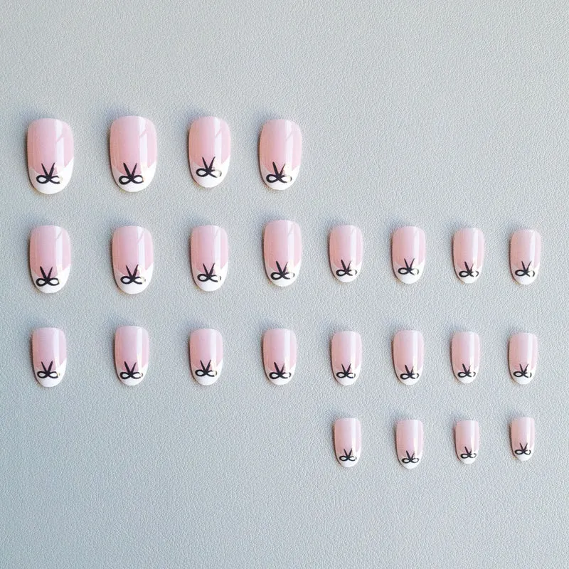 Elegantes Bogenakzent-Nagelkunst-Kit