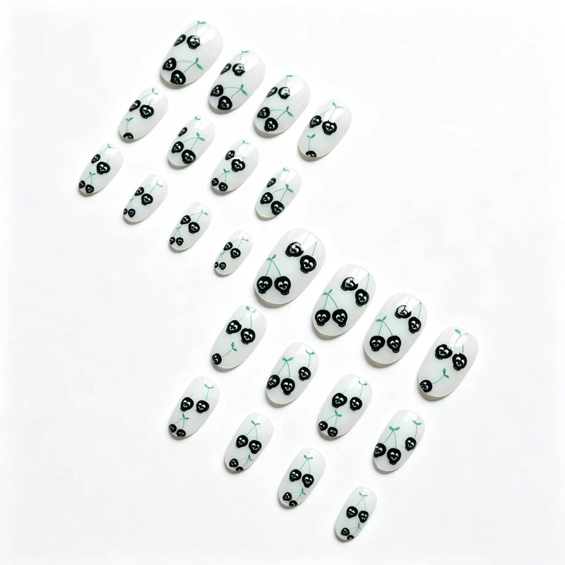 Edgy Skull Kirsche Nagelkunstset