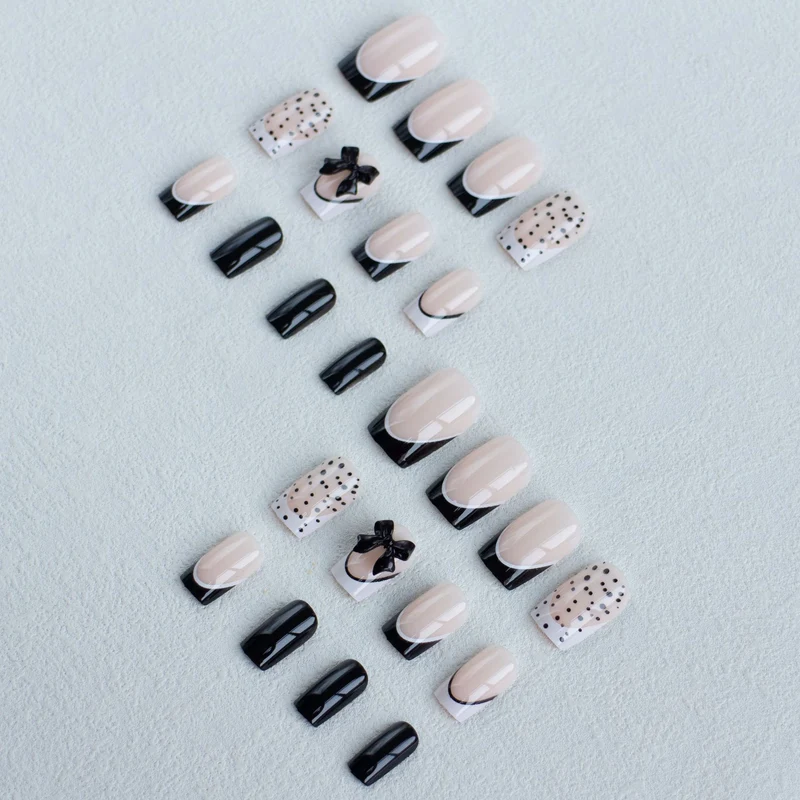 Dekorativer Nagelkunst-Kit