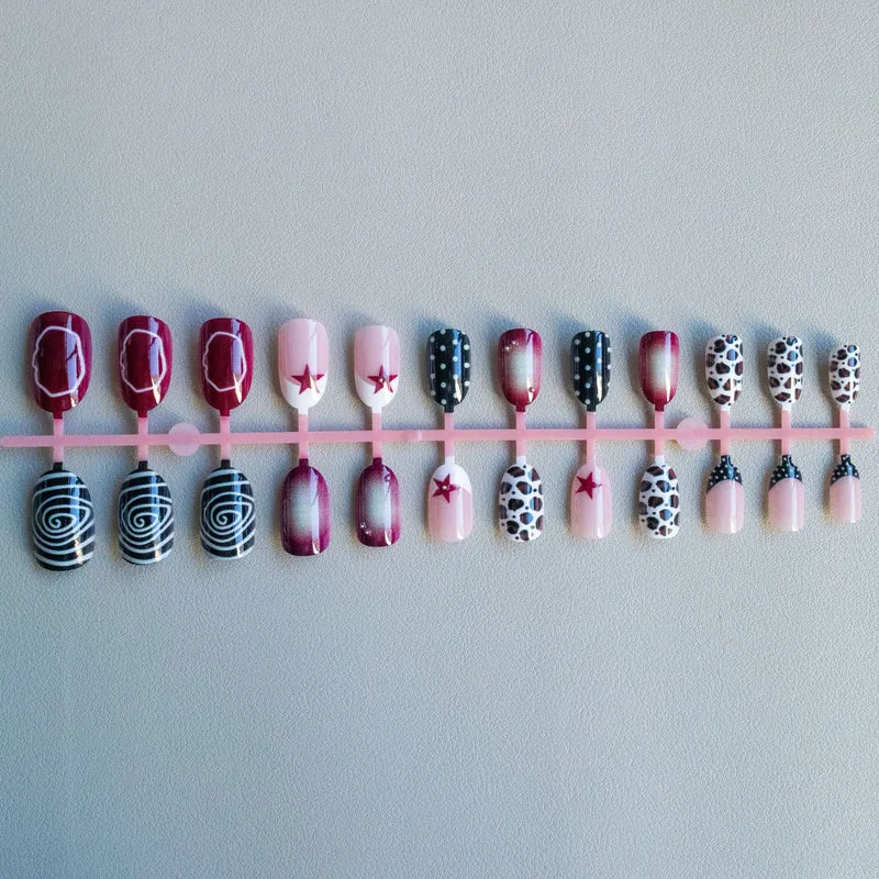 Kreatives Künstlerisches Nagelkunstset