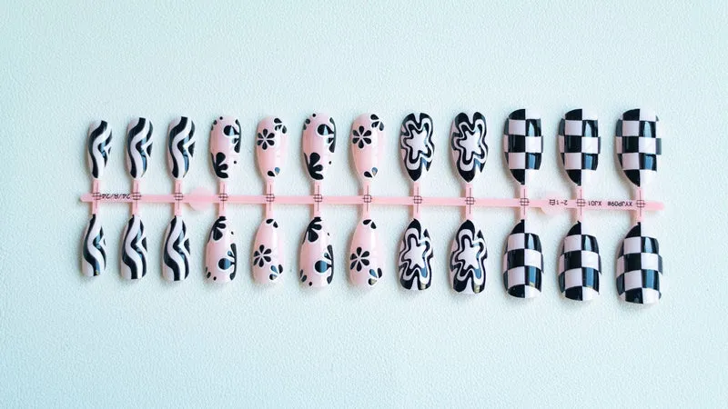 Künstlerisches Nageldesign Set 1790958040