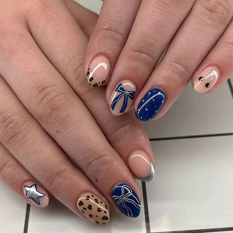 Künstlerisches Nagelkunst Set