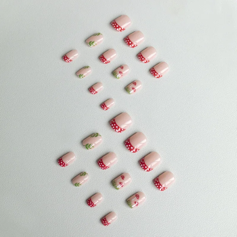 Dekorative Kirschblüten Nagelkunst