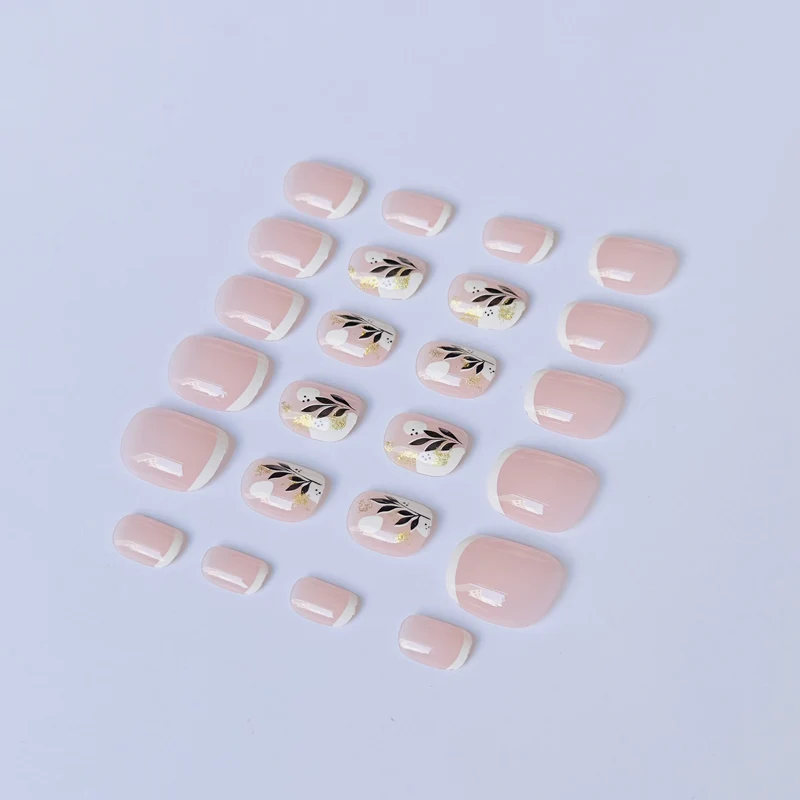 Künstlerisches Nagelkunst-Set mit botanischen Designs