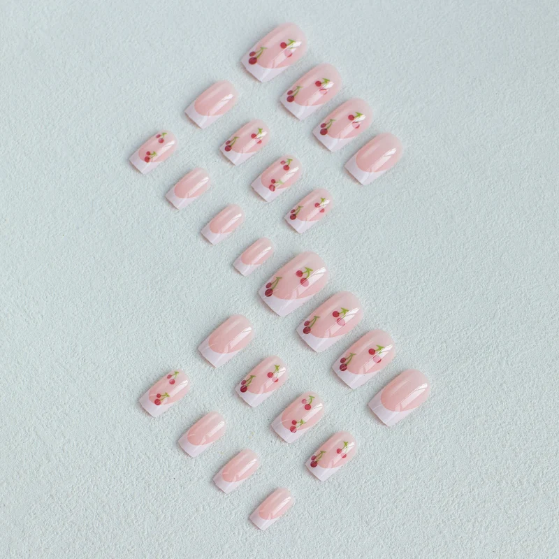 Kirschblüten Französischer Tipp Nagelkunstset