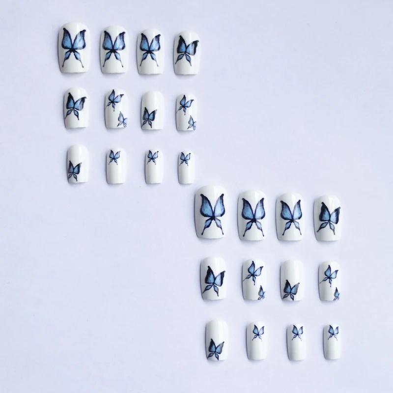 Künstlerische Nagelkunst