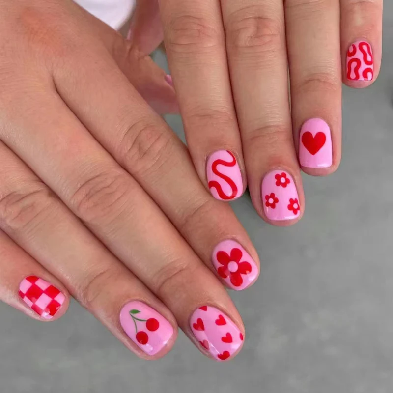 Künstlerische Nagelkunst