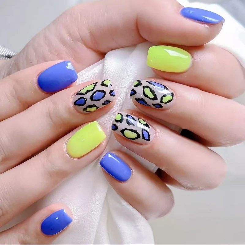 Künstlerisches Leopardenmuster Nagelset