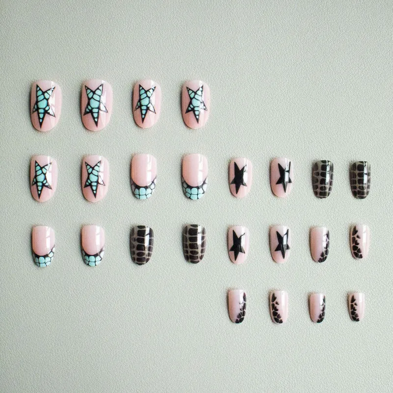 Künstlerisches Stern- und geometrisches Nagelkunst-Kit