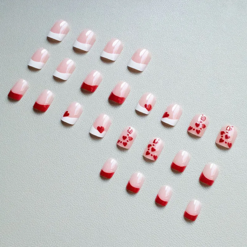 Künstlerisches Herz-Themen Nageldesign-Set