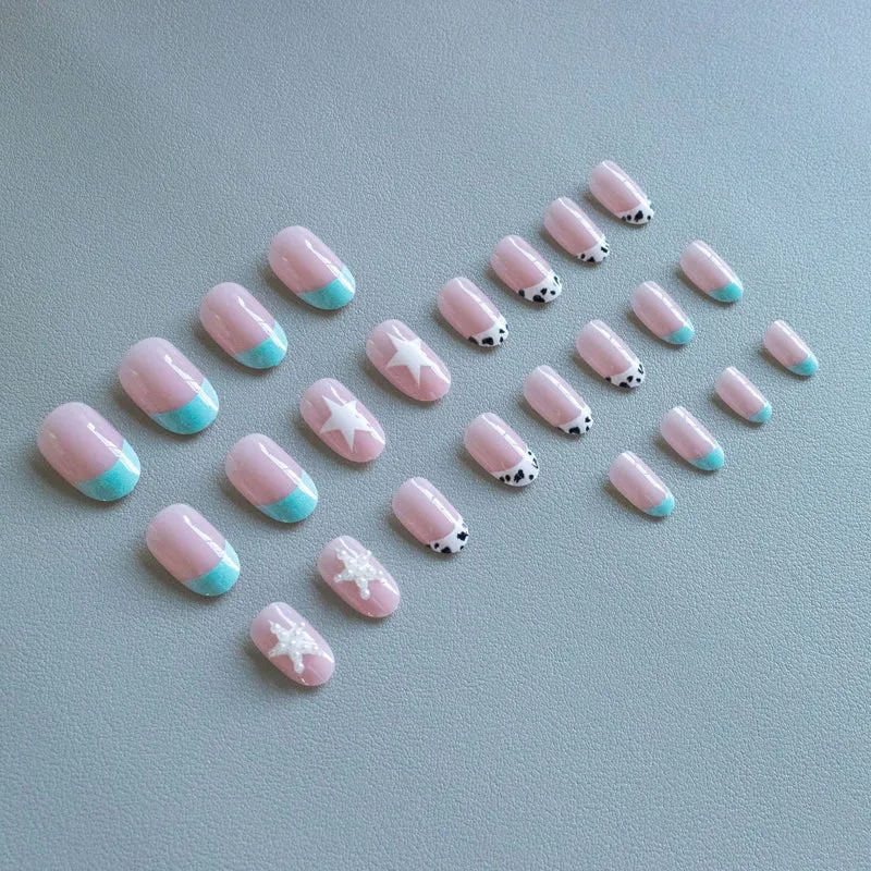Künstlerisches saisonales Stern-Design Nagelkunst