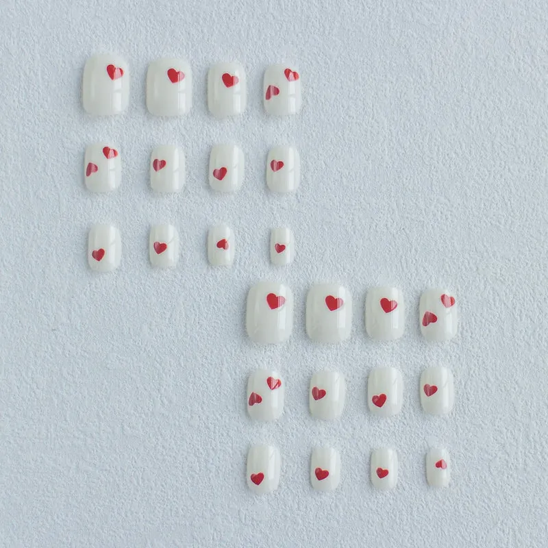 Künstlerisches Herzdesign Nagelkunstset