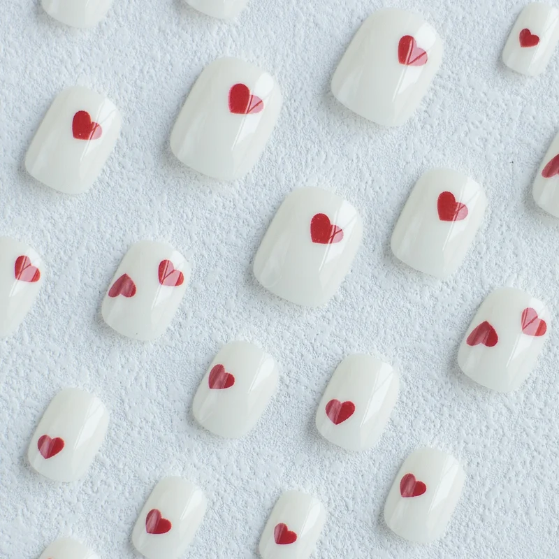 Künstlerisches Herzdesign Nagelkunstset