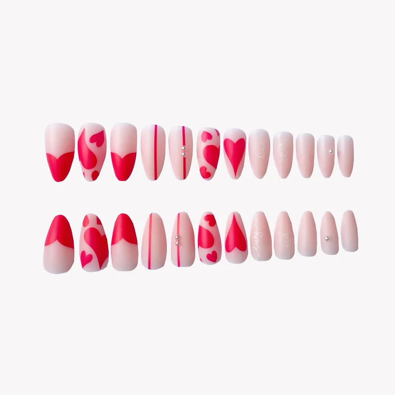 Künstlerisches Herz Akzent Nagelkunst Set