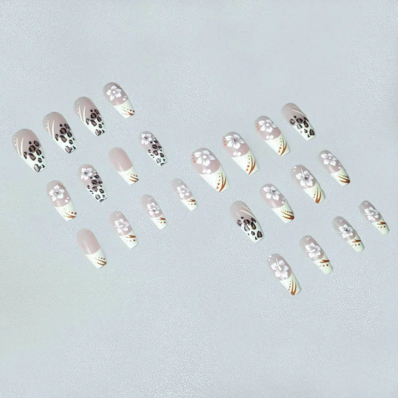 Künstlerisches Blumen- und Tiermotiv-Nagelkunst-Set