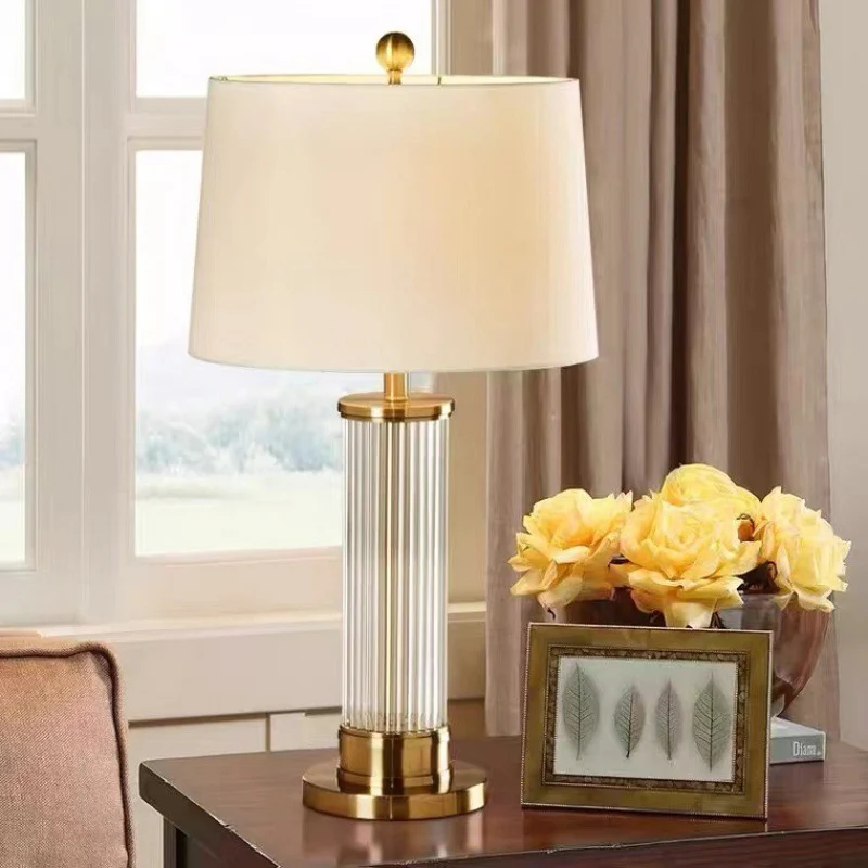 Elegante Kristallakzent-Tischlampe