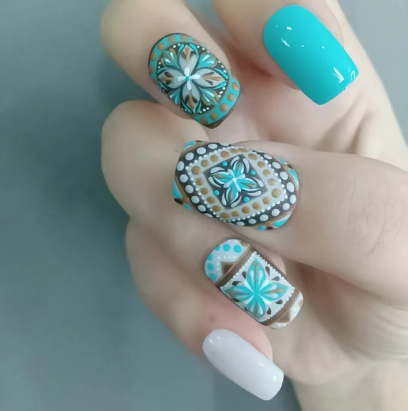 Künstlerisches Boho Nagelkunst Set