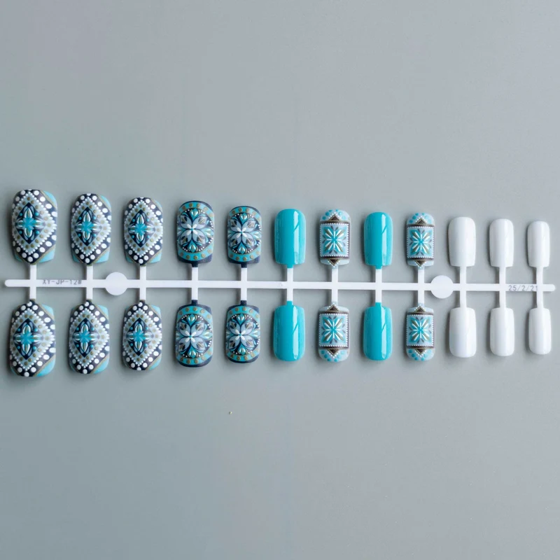 Künstlerisches Boho Nagelkunst Set