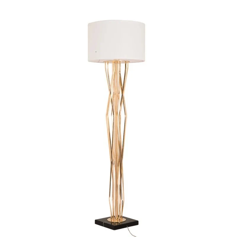 Elegante skulpturale Tischlampe