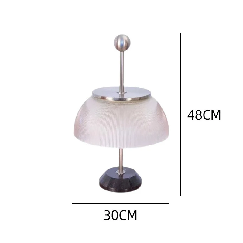 Elegante gefaltete Schirm Tischlampe
