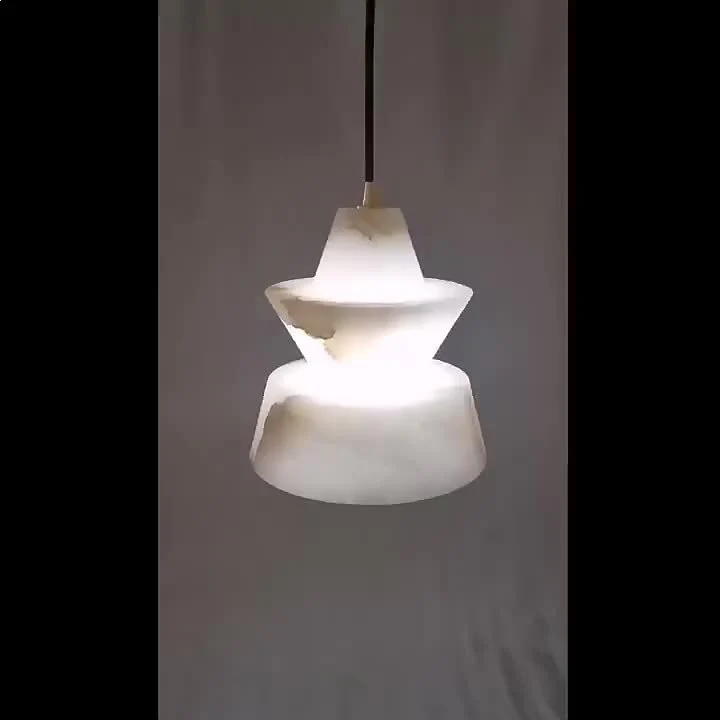 Gestapelte geometrische Pendelleuchte