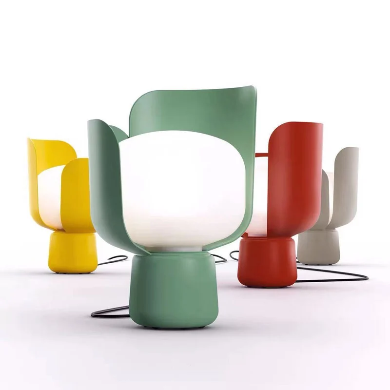 Künstlerische Tischlampe 1790878780