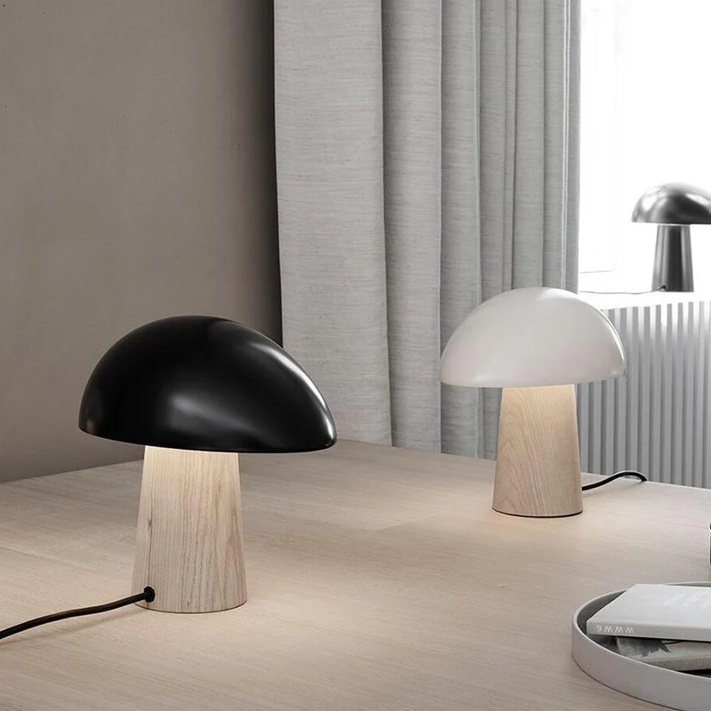 Künstlerische pilzförmige Tischlampe