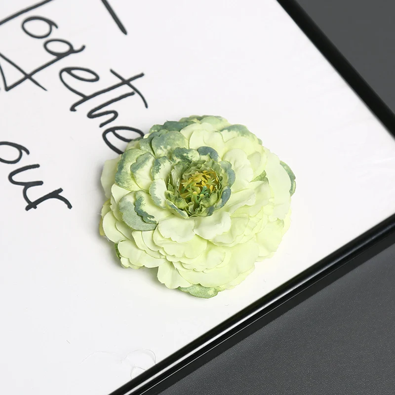 Elegantes florales Haaraccessoire für dekorative Stylings
