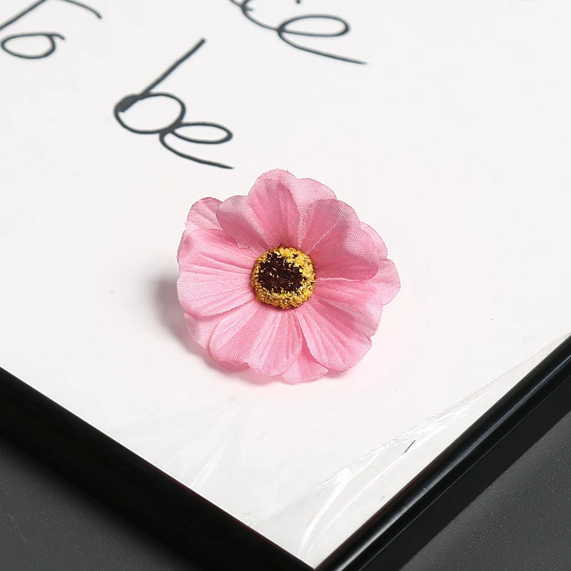 Dekorativer Floral-Anstecker für dekorativen Schmuck