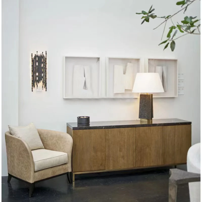 Elegante geometrische Tischlampe