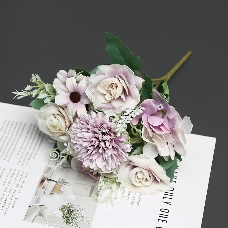 Seidenblumenstrauß