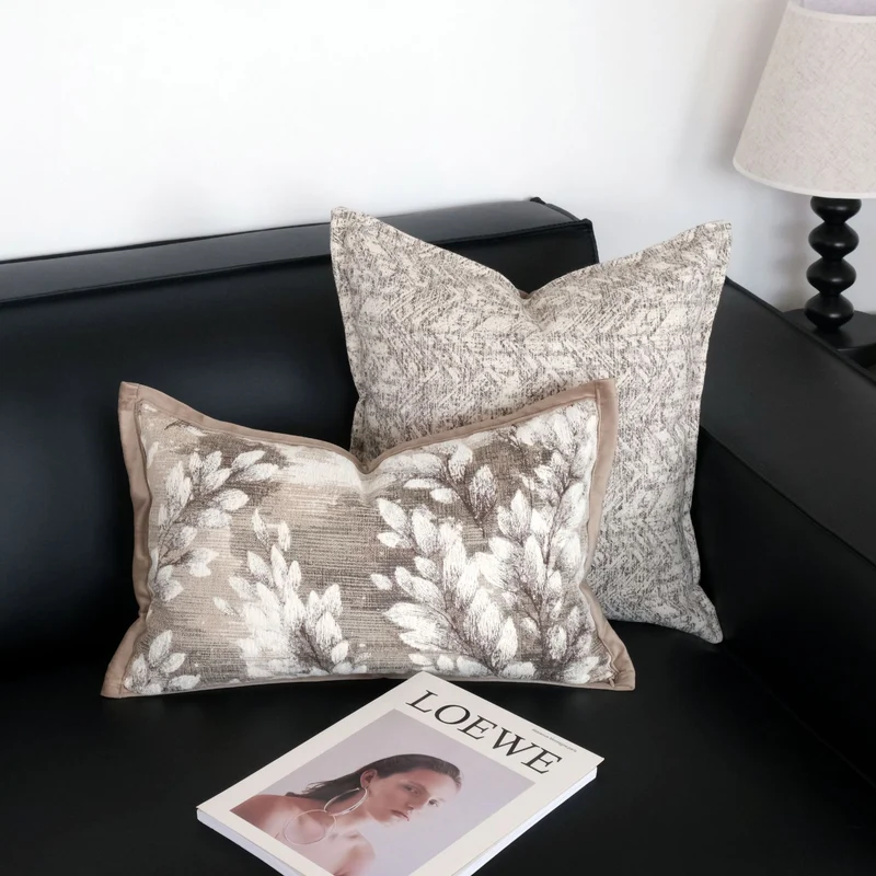 Dekoratives Wurfkissen für Sofa und Bett