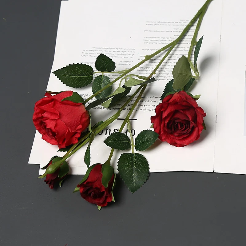 Realistischer Künstlicher Rosenstiel