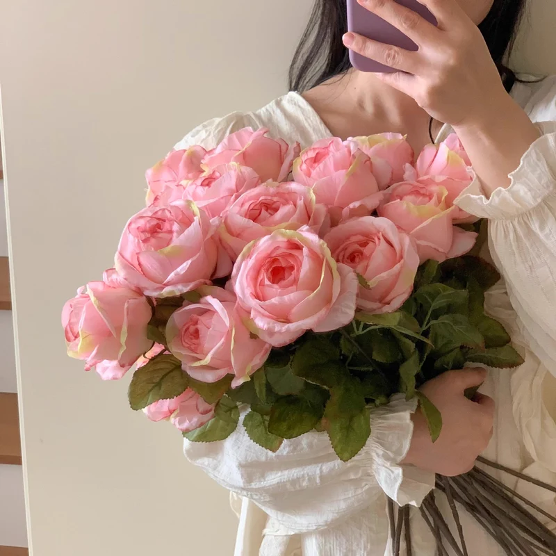 Florales Bouquet für die Heimdekoration