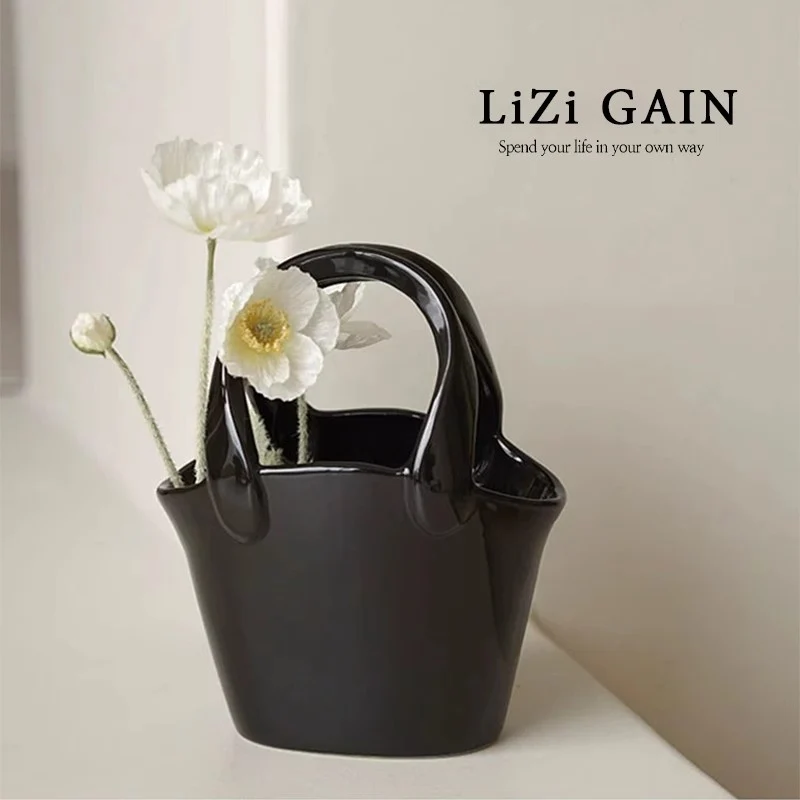 Stylische dekorative Mohnblumenarrangement