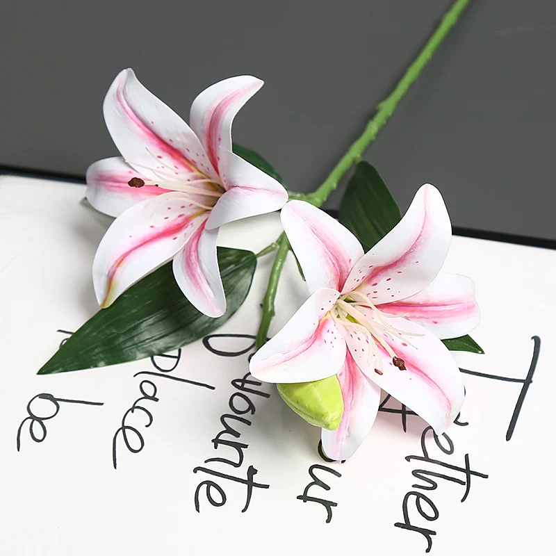 Lebensnahe Künstliche Blumenanordnung