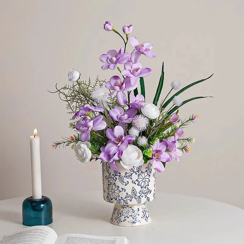 Dekorative künstliche Orchidee
