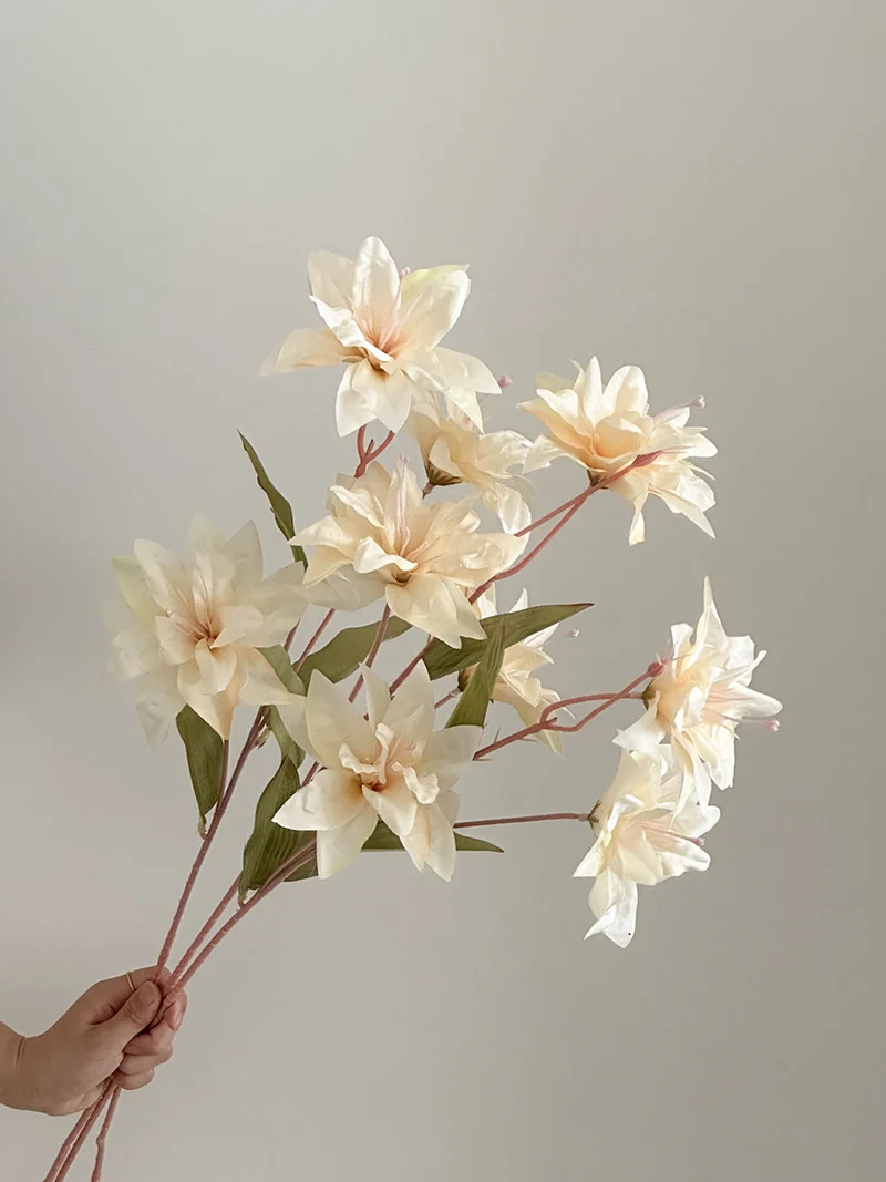 Künstlicher Orchideenstamm