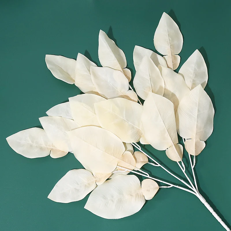 Elegante Faux-Blatt-Stamm-Anordnung