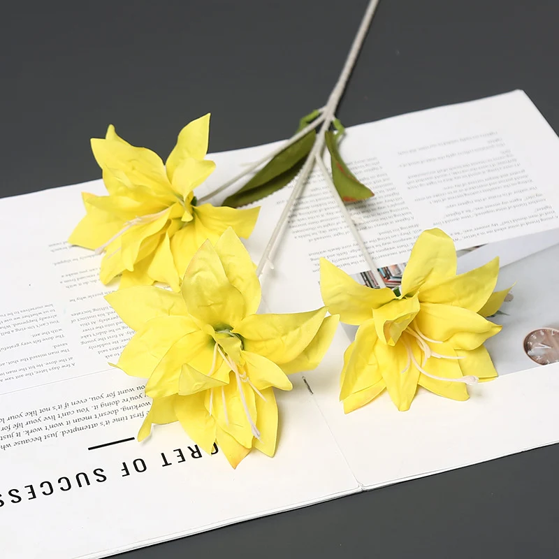 Dekorative Lebensgroße Blumenstielanordnung für Zuhause