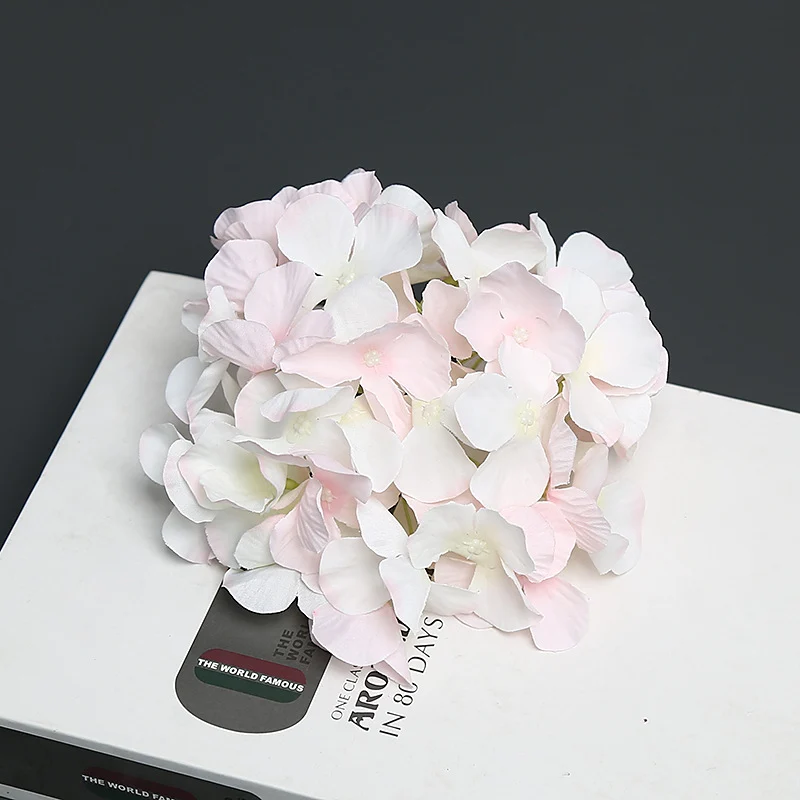 Dekorative Blume für Heimdekoration Anzeige