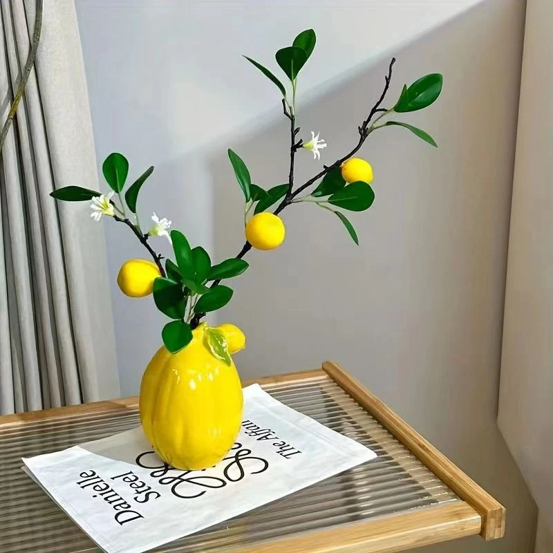 Dekorat vase aus Keramik für die Wohnkultur Anzeige