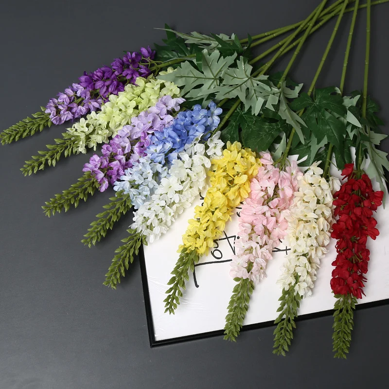 Künstlicher floraler Akzent für die Heimdekorationsausstellung