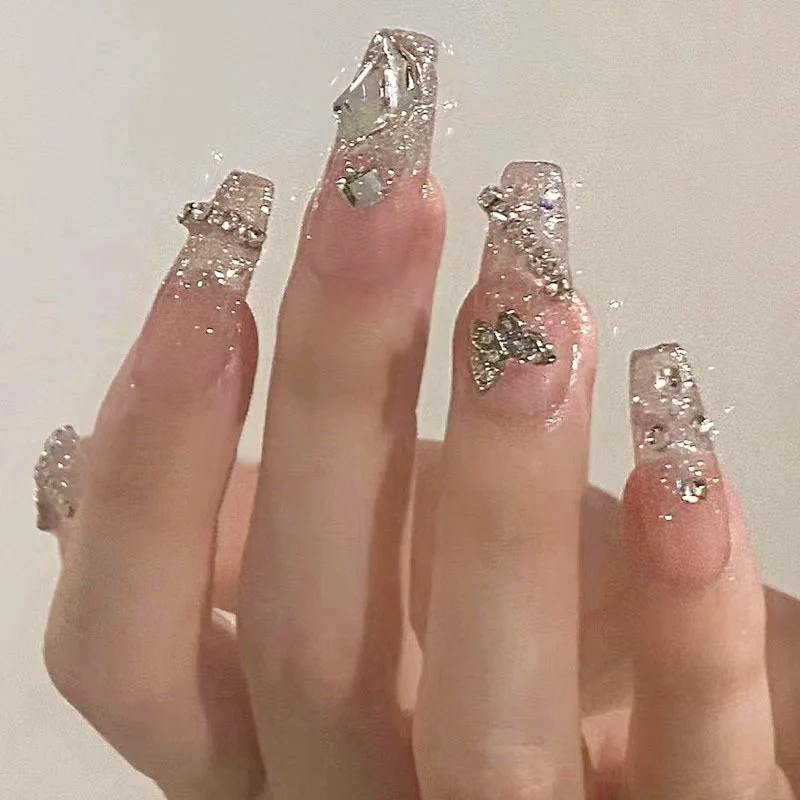 Rhinestone- und Glitter-Press-On-Nagelspitzen