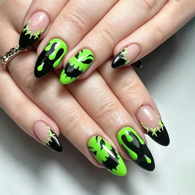 Theater inspiriertes Nagelset