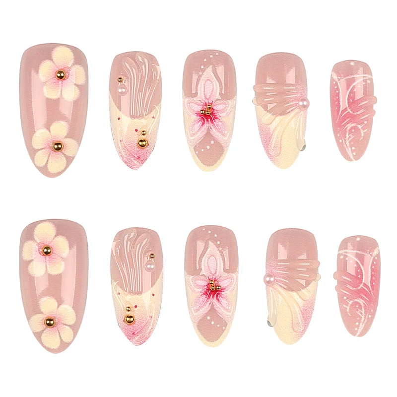 Dekorative Florale Nagelspitzen