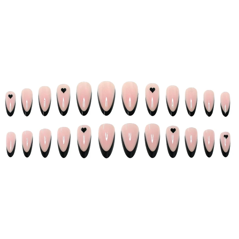 Elegante Stiletto Press-On Nagelspitzen mit Herz-Akzenten