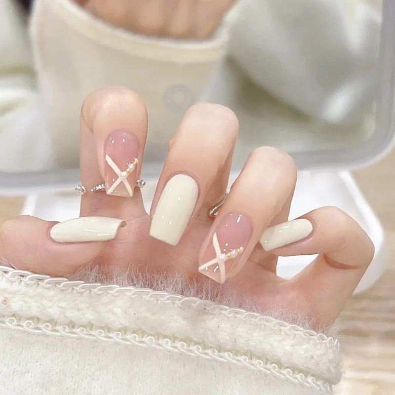 Eleganter Druck-Nagel-Set