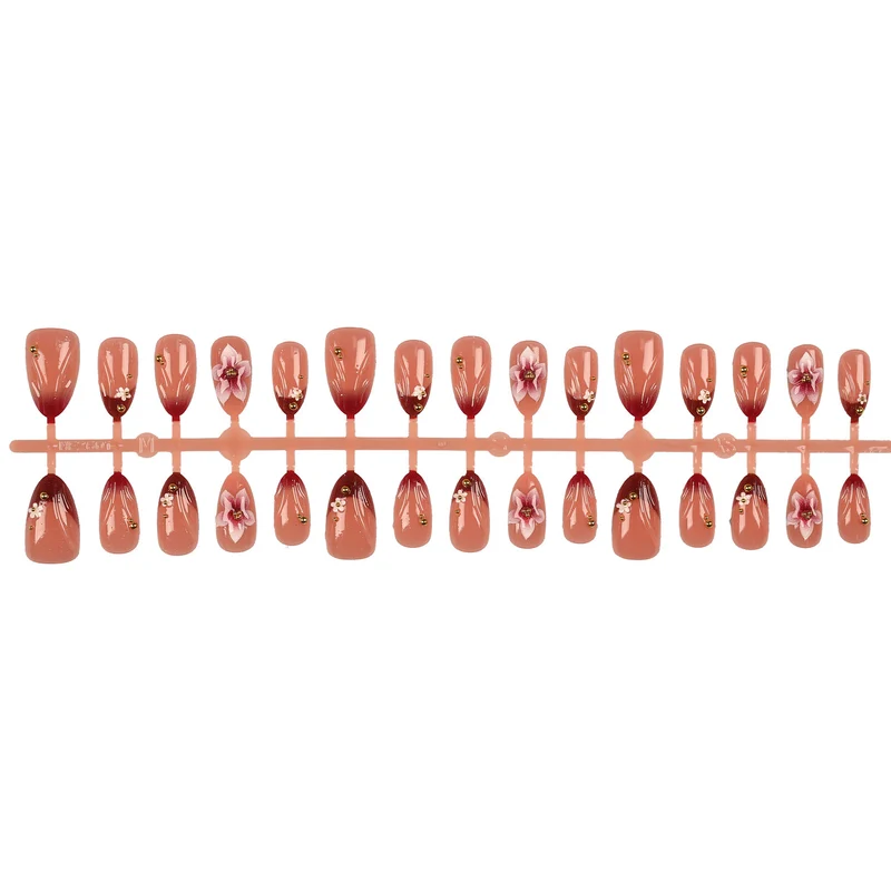 Kreatives Floral Verziertes Press-On Nagelset